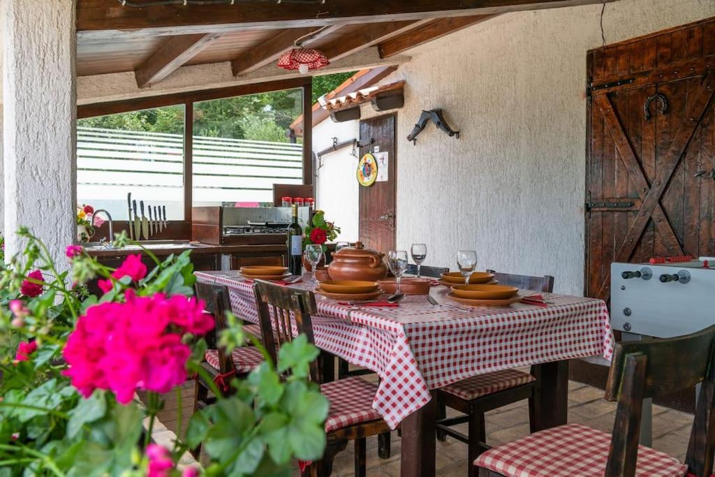 Piccola Casa - A Little Paradise Kršan Exteriér fotografie