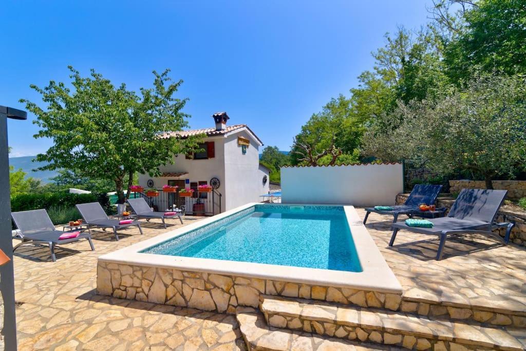 Piccola Casa - A Little Paradise Kršan Exteriér fotografie